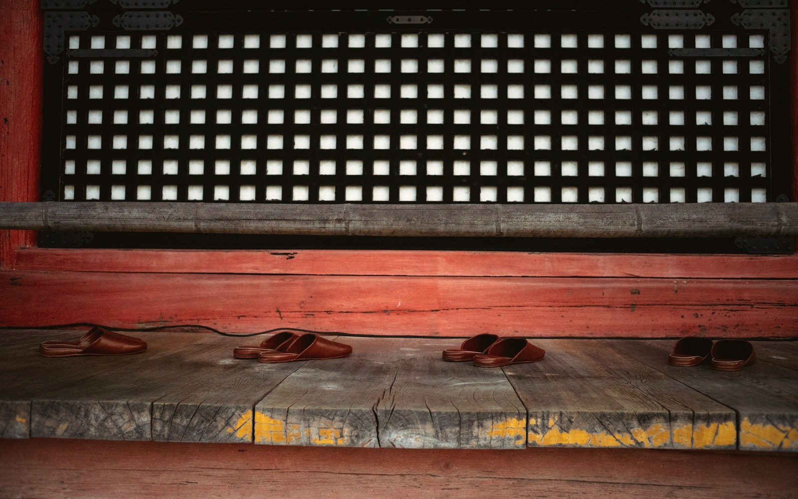 Shoes, Shoulders, Shrines